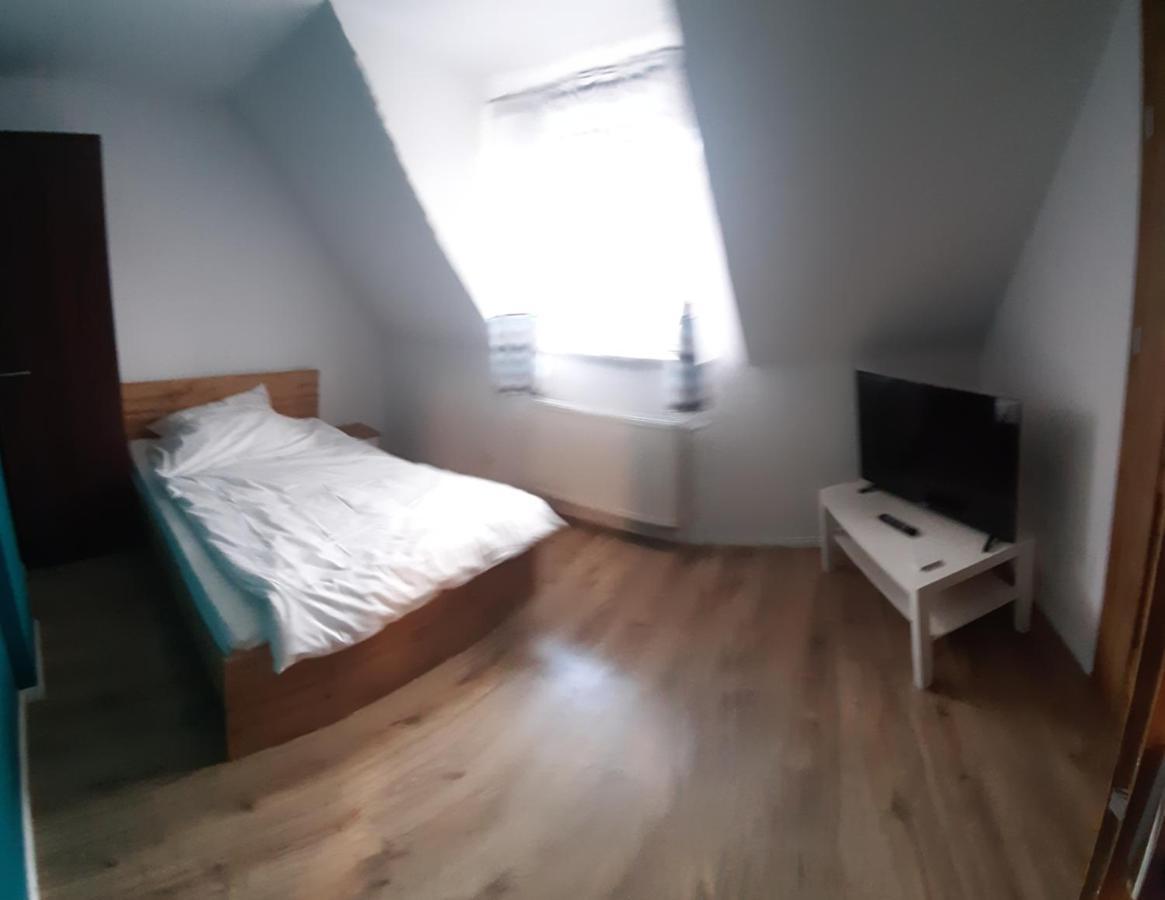 Sosnowy Dworek Sabat Imielno  Bagian luar foto